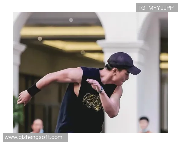 成都飞盘队在世界街舞大赛中以77分稳居积分榜首位